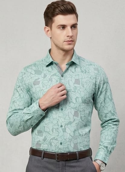 20. DreamMen Shirt - L
