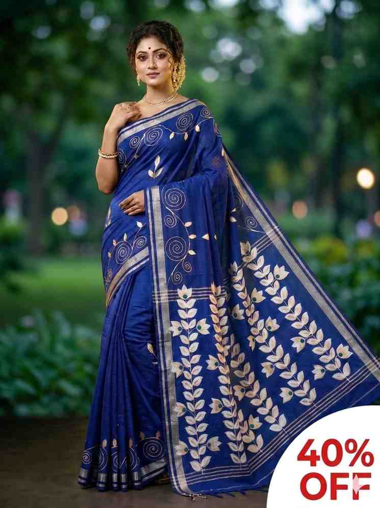 59. Fashioned hand print saree